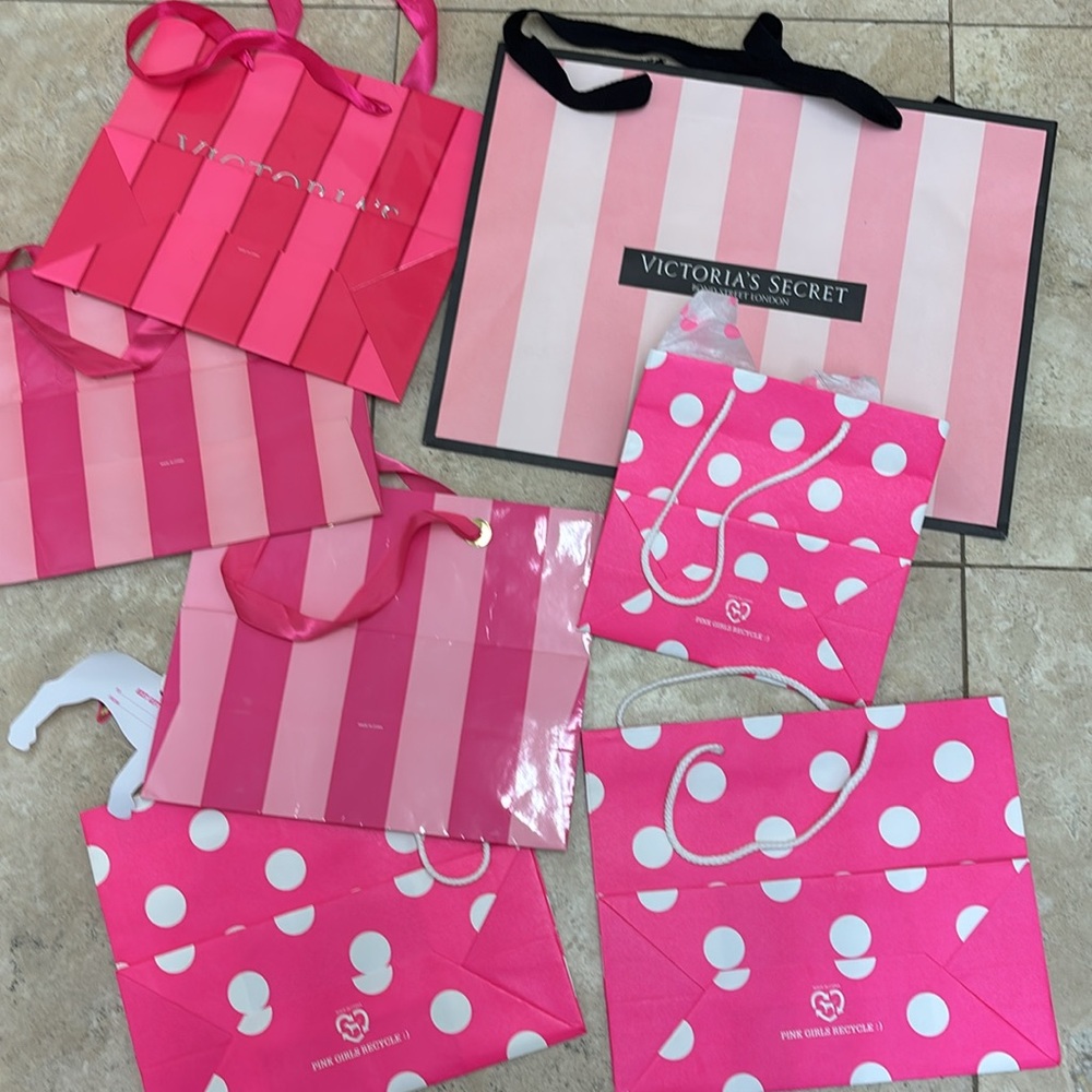 PINK & VICTORIA’S SECRET 6 BAGS various sizes, paper & Shiny ~plastic paper